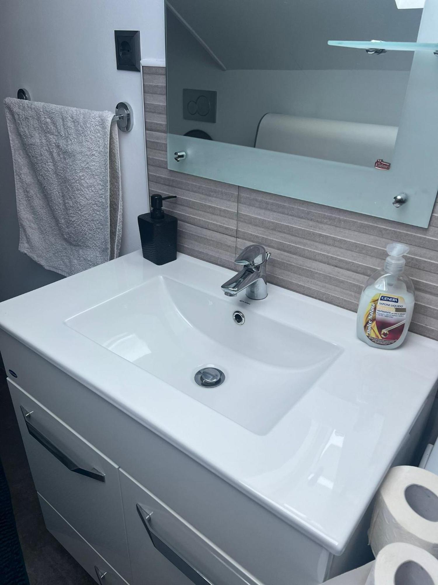 Apartament Mansarda Venus Ramnicu Valcea Exterior foto